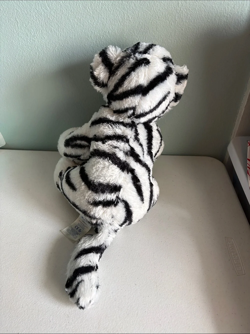 Build-A-Bear Workshop White and Black Striped Plush Siberian Tiger